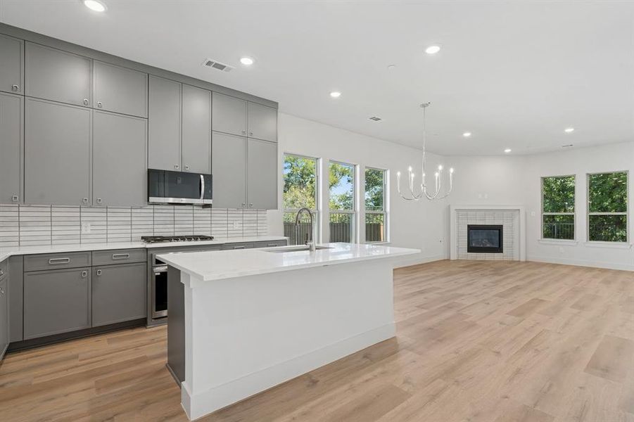 Home sweet home! Home sweet home!