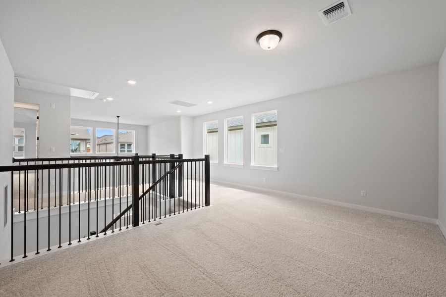 Spacious, unfurnished interior of a new home in Heritage, Dripping Springs (Image 41). Spacious, unfurnished interior of a new home in Heritage, Dripping Springs (Image 41).