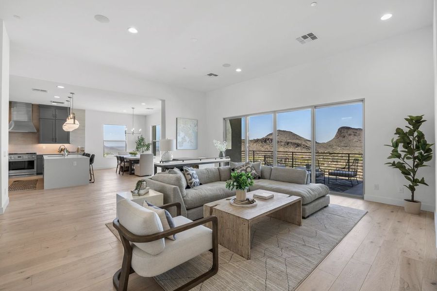 Representative furnished interior of a home built from the Ridgeline by KLMR Homes in Bellos at The Summit, Fountain Hills (Image 13).