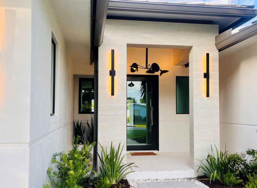 Exterior details and patio area of a home in , North Palm Beach (Image 14).