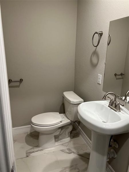 Image 35 of a home in Raburn Reserve 50s.