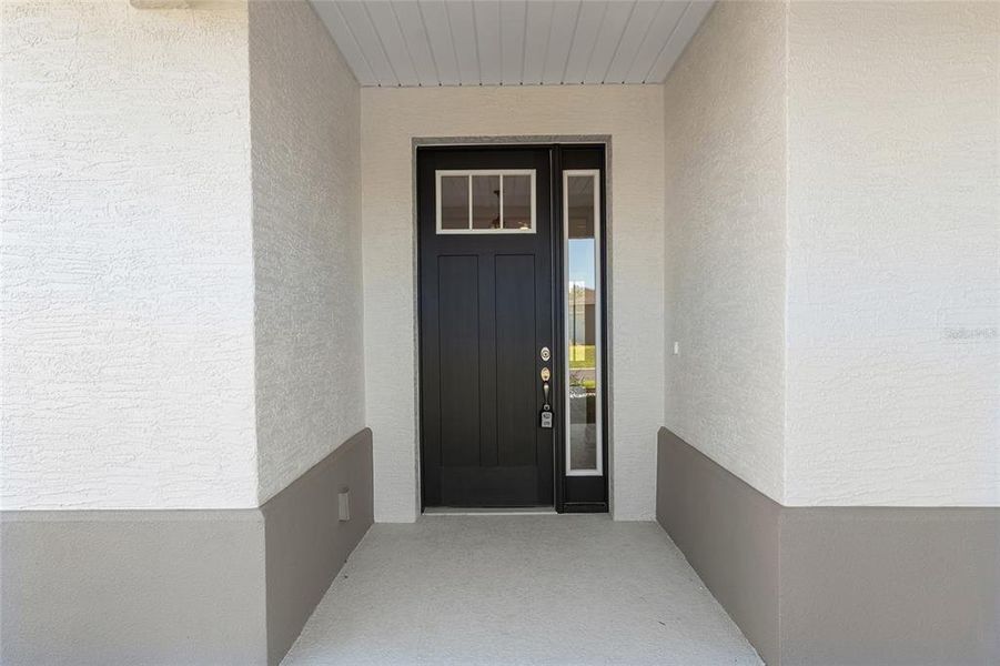 Exterior details and patio area of a home in , Ocala (Image 32).