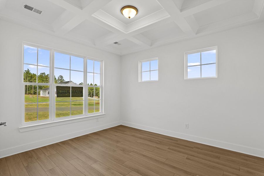 Spacious, unfurnished interior of a new home in Hancock Farms, Aiken (Image 18).