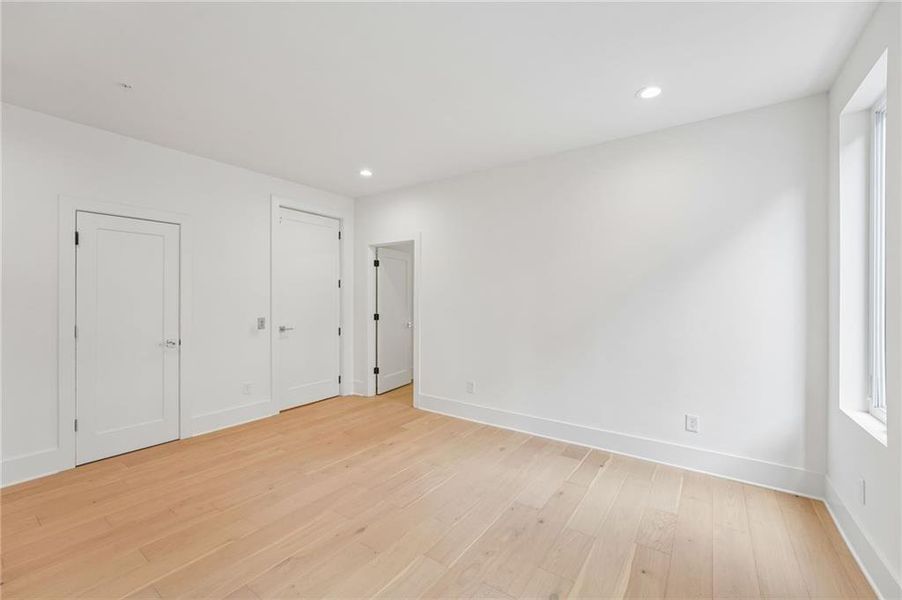 Spacious, unfurnished interior of a new home in , Decatur (Image 44).