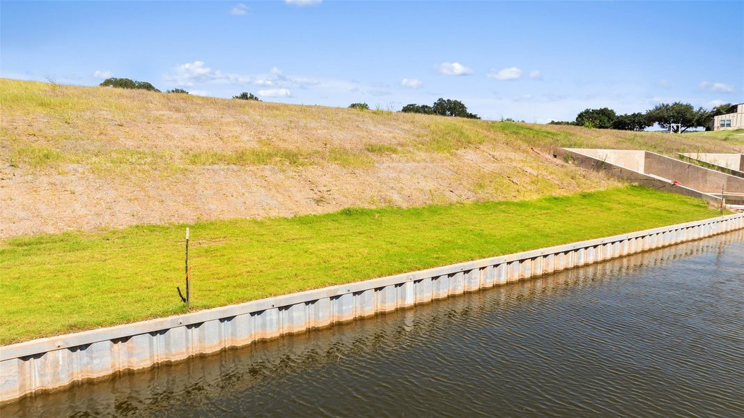 Natural landscape and outdoor views near  in Burnet (Image 22).