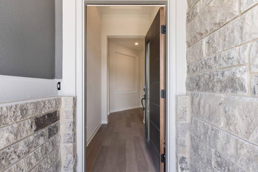 Exterior details and patio area of a home in Nolina, Georgetown (Image 27).