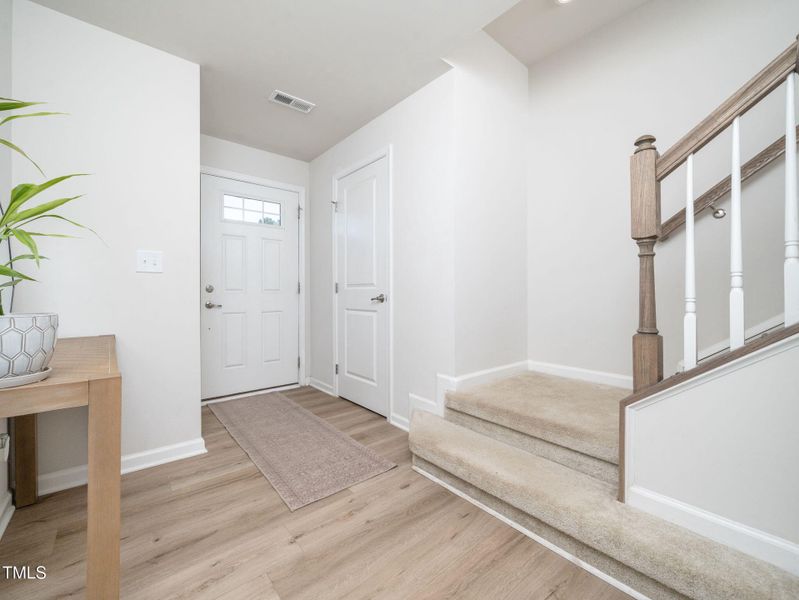 4-web-or-mls-6429 Pathfinder-1 4-web-or-mls-6429 Pathfinder-1