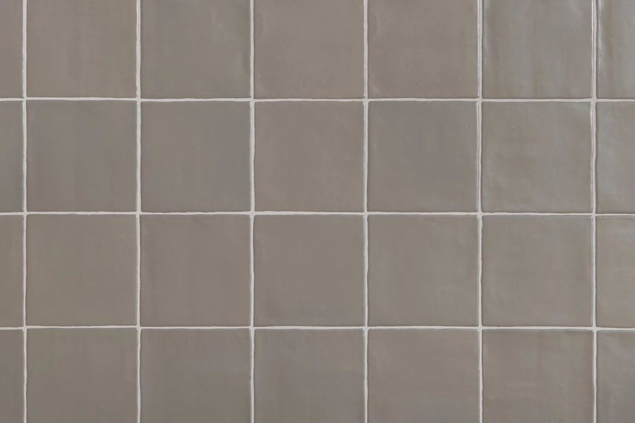 Interior Design Finishes: AW Collection® Laguna. Actual finishes may vary. Interior Design Finishes: AW Collection® Laguna. Actual finishes may vary.