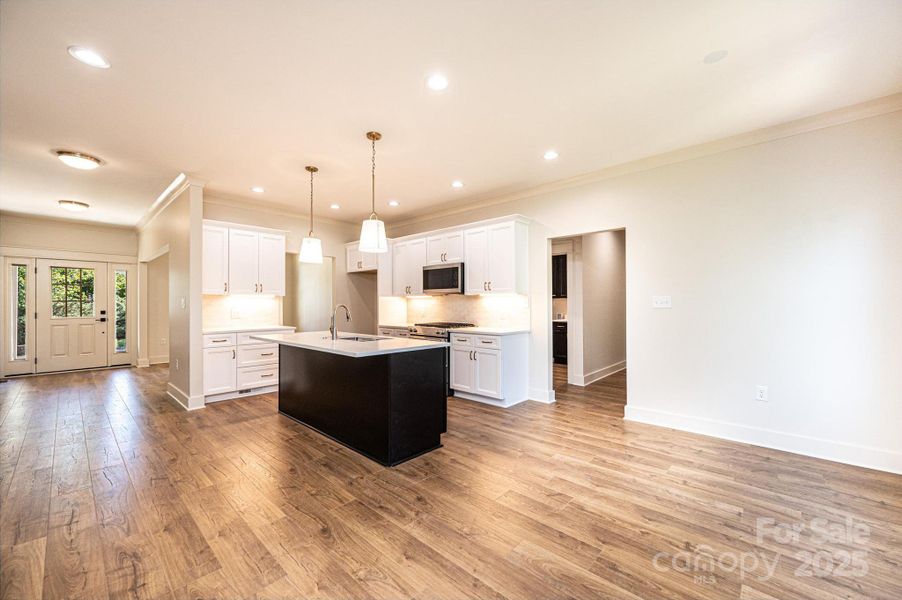 Image 45 of a home in .