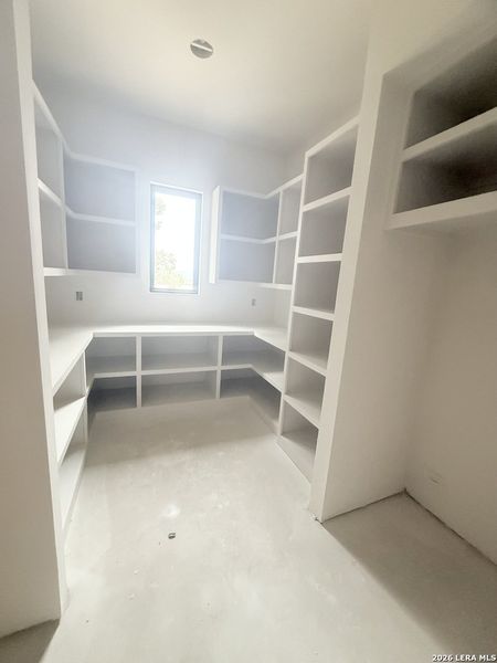 Image 25 of a home in .