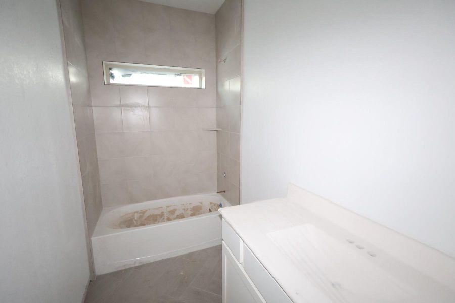 Hall bath - still under construction! Hall bath - still under construction!