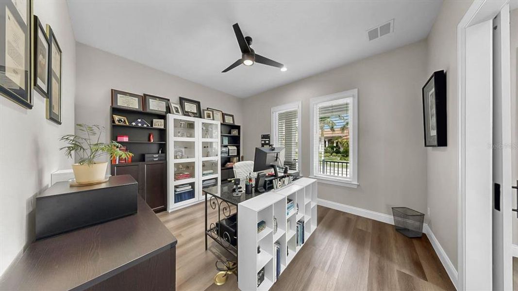 Furnished interior view inside a new home in , Apollo Beach (Image 12).