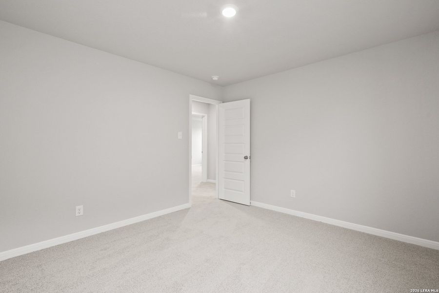 Spacious, unfurnished interior of a new home in Abbott Place, St. Hedwig (Image 29).