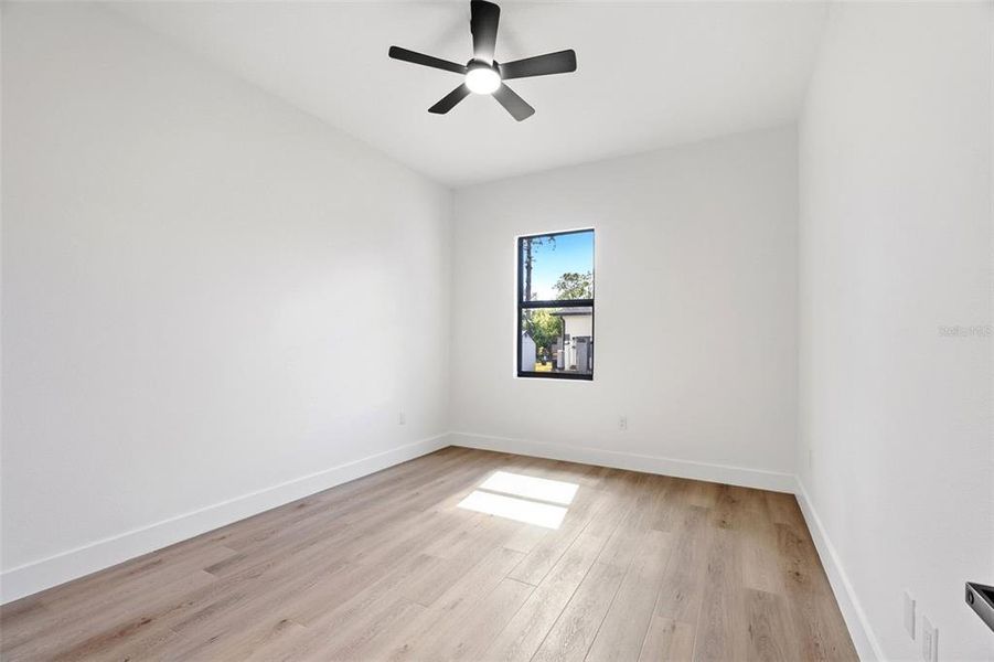 Spacious, unfurnished interior of a new home in , North Port (Image 33).