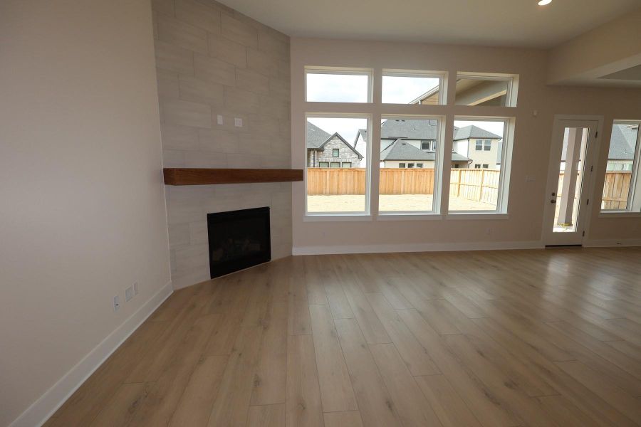 Spacious, unfurnished interior of a new home in Dunham Pointe, Cypress (Image 44). Spacious, unfurnished interior of a new home in Dunham Pointe, Cypress (Image 44).