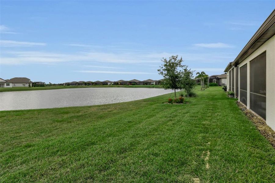 Exterior details and patio area of a home in , Parrish (Image 35).