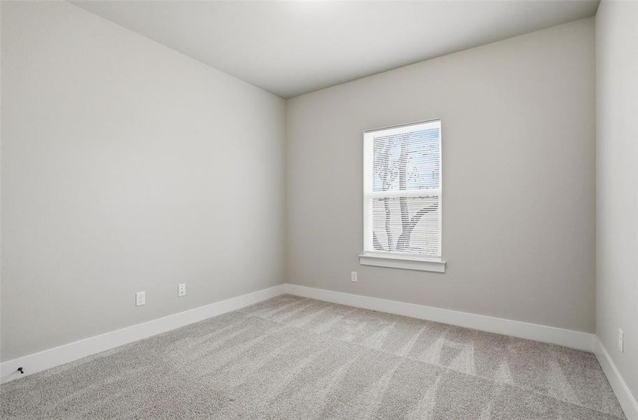 Spacious, unfurnished interior of a new home in Whispering Winds, Springtown (Image 32).