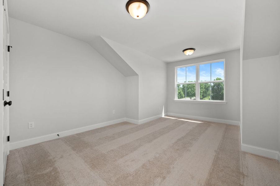 Spacious, unfurnished interior of a new home in Saddlebrook, Murfreesboro (Image 53).