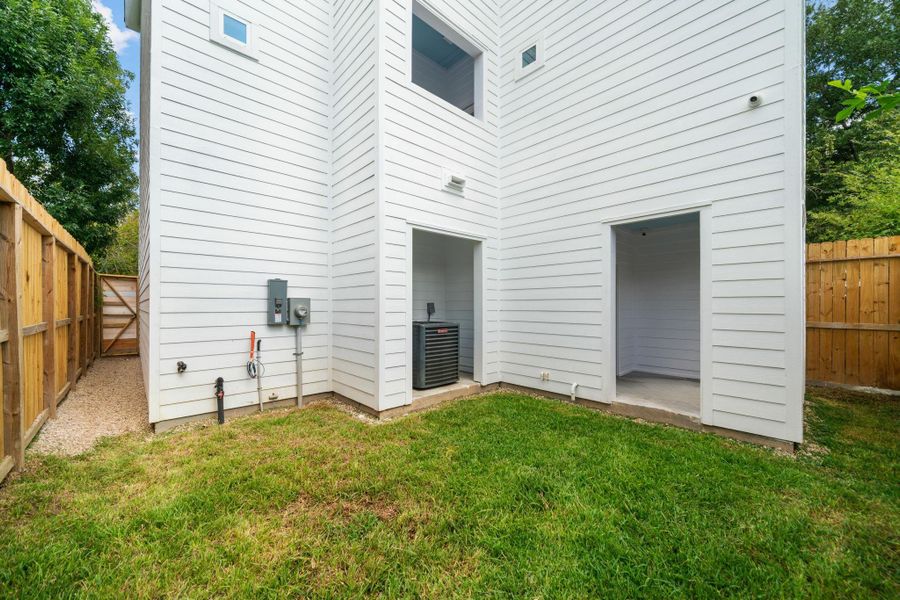 Back Yard - Facing Northest