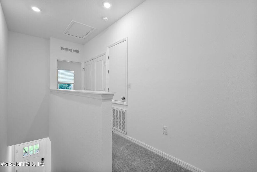 Spacious, unfurnished interior of a new home in Sabal Terrace, Jacksonville (Image 19).