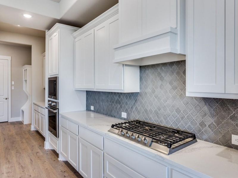 Furnished interior view inside a new home in Ladera Tavolo Park, Fort Worth (Image 7).