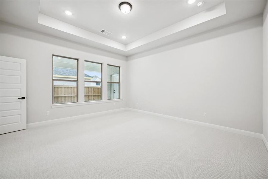 Spacious, unfurnished interior of a new home in Talia – Garden Series, Mesquite (Image 22).