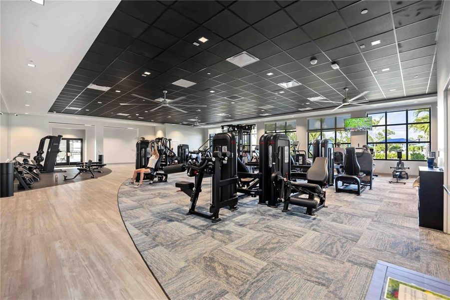 Community amenities in Wellen Park Golf & Country Club, Venice (Image 36).