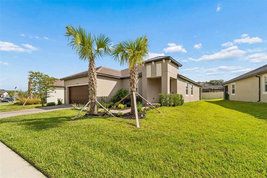 Exterior details and patio area of a home in Mirada Active Adult, San Antonio (Image 3).
