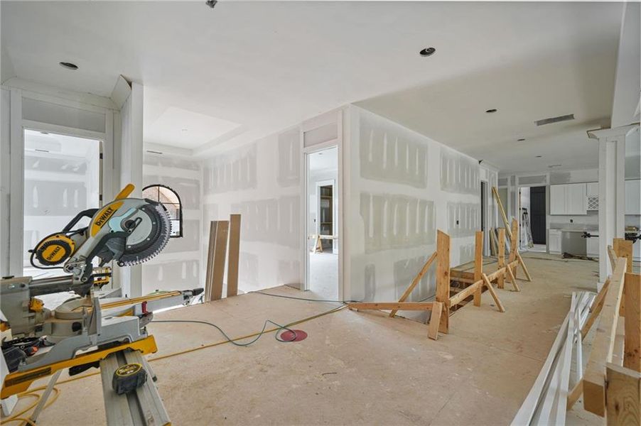 Image 76 of a home in .