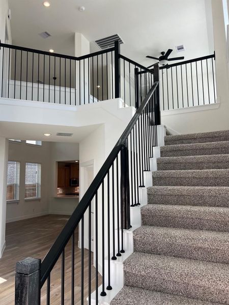 Spacious, unfurnished interior of a new home in Wood Leaf Reserve, Tomball (Image 11). Spacious, unfurnished interior of a new home in Wood Leaf Reserve, Tomball (Image 11).