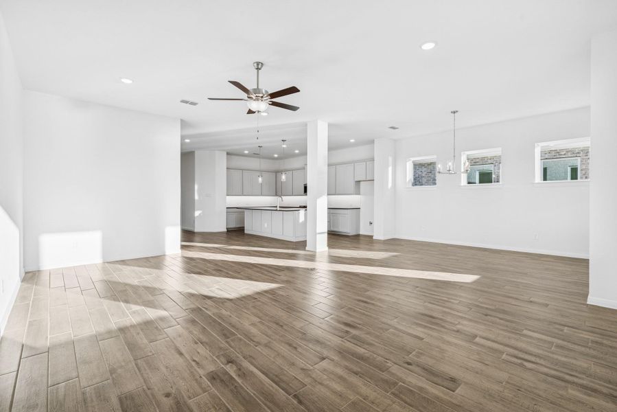 Spacious, unfurnished interior of a new home in Oakwood Estates, Waller (Image 37). Spacious, unfurnished interior of a new home in Oakwood Estates, Waller (Image 37).