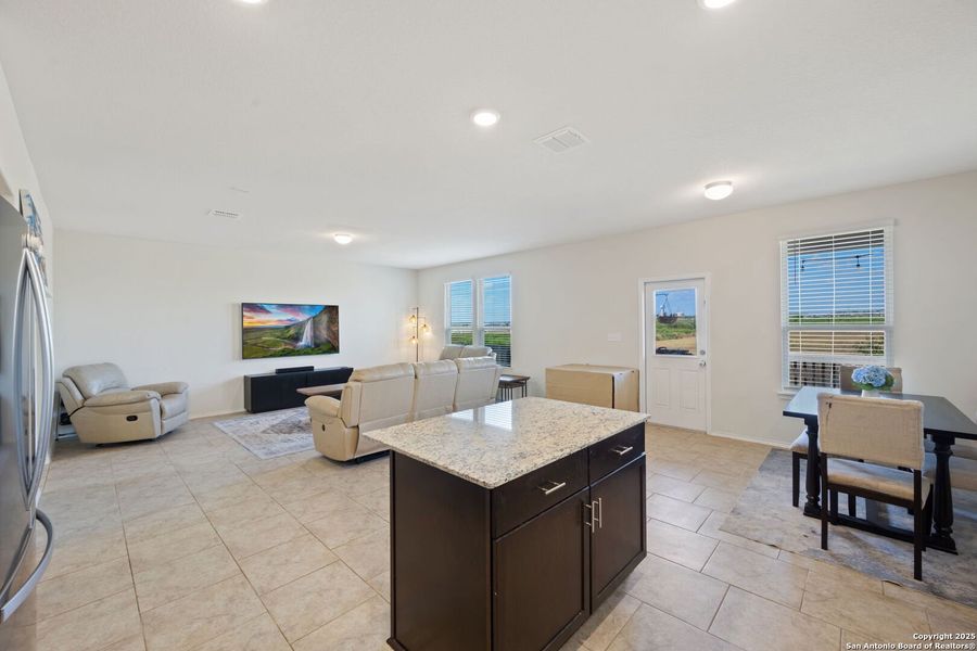 Furnished interior view inside a new home in Cinco Lakes, San Antonio (Image 3). Furnished interior view inside a new home in Cinco Lakes, San Antonio (Image 3).
