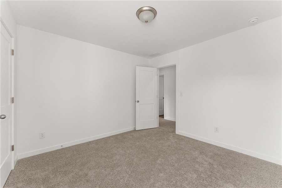 Spacious, unfurnished interior of a new home in Ellington Farms, Statham (Image 22).
