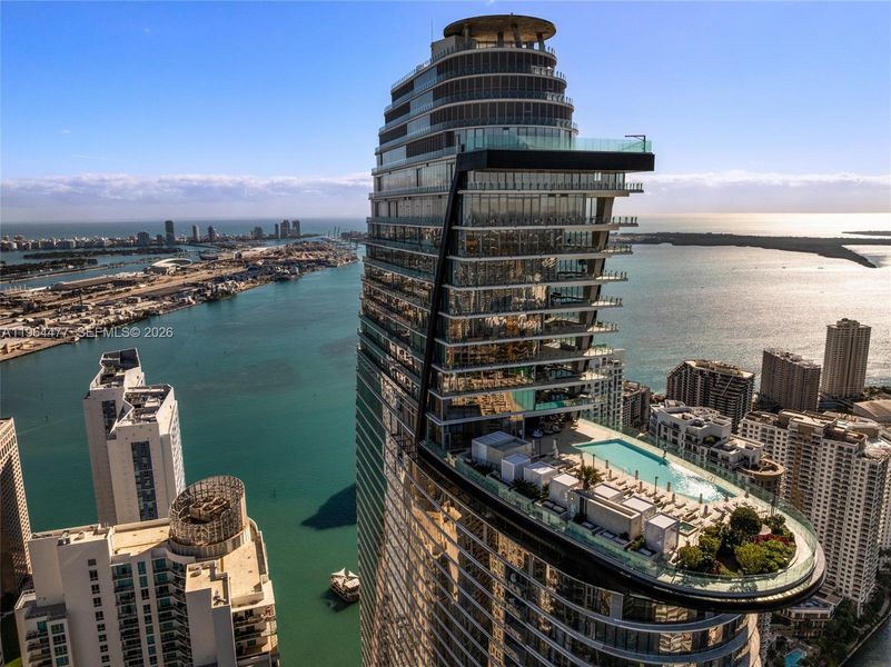 Condo located in Miami, FL showcasing its design and architecture (Image 21). Condo located in Miami, FL showcasing its design and architecture (Image 21).