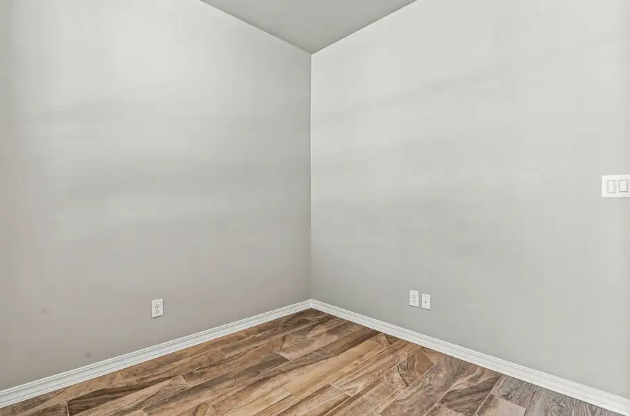 Representative unfurnished interior of a home built from the Sagebrush by View Homes in Paseo del Este, El Paso (Image 17). Representative unfurnished interior of a home built from the Sagebrush by View Homes in Paseo del Este, El Paso (Image 17).