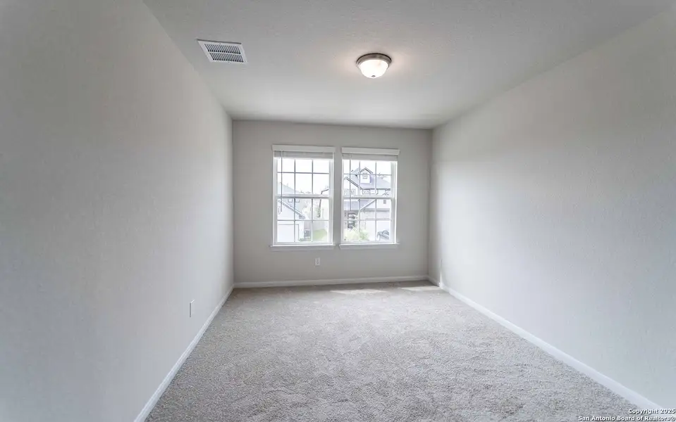 Spacious, unfurnished interior of a new home in Hunter's Ranch, San Antonio (Image 7). Spacious, unfurnished interior of a new home in Hunter's Ranch, San Antonio (Image 7).