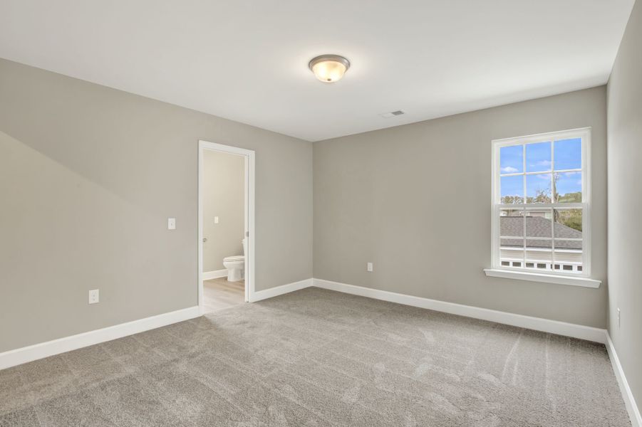 Aspen Plan Guest Bedroom #5 with Jack and Jill Bath