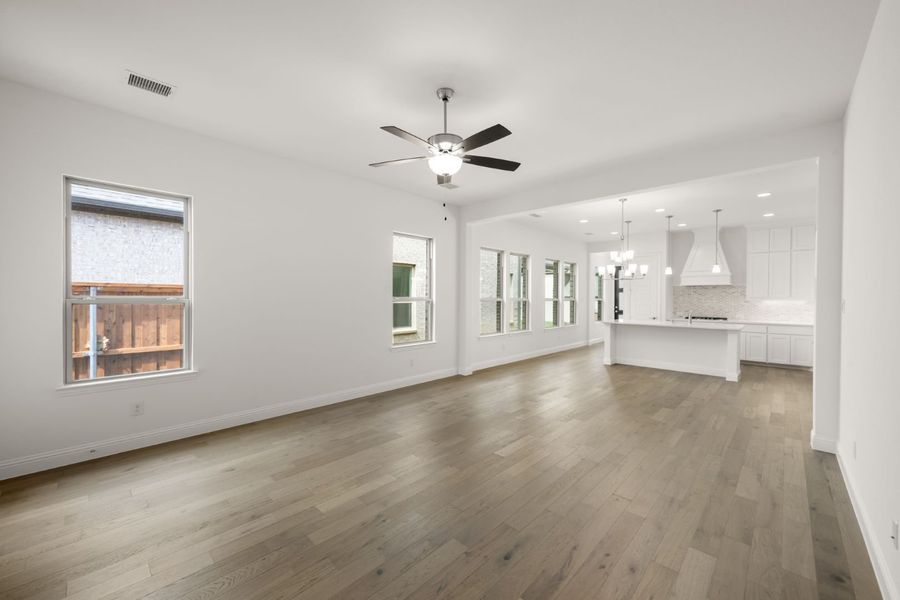 Representative unfurnished interior of a home built from the Durango by Windsor Homes in Walton Ridge, Corinth (Image 21). Representative unfurnished interior of a home built from the Durango by Windsor Homes in Walton Ridge, Corinth (Image 21).