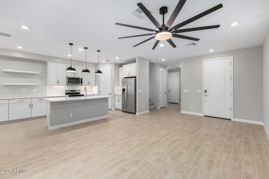 08 - Zachary 08 - Zachary