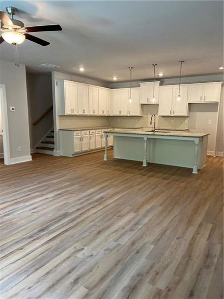 Image 86 of a home in .