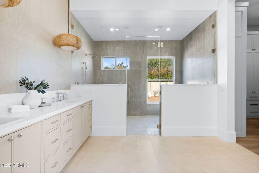 33-web-or-mls-10809-n-82nd-pl 33-web-or-mls-10809-n-82nd-pl