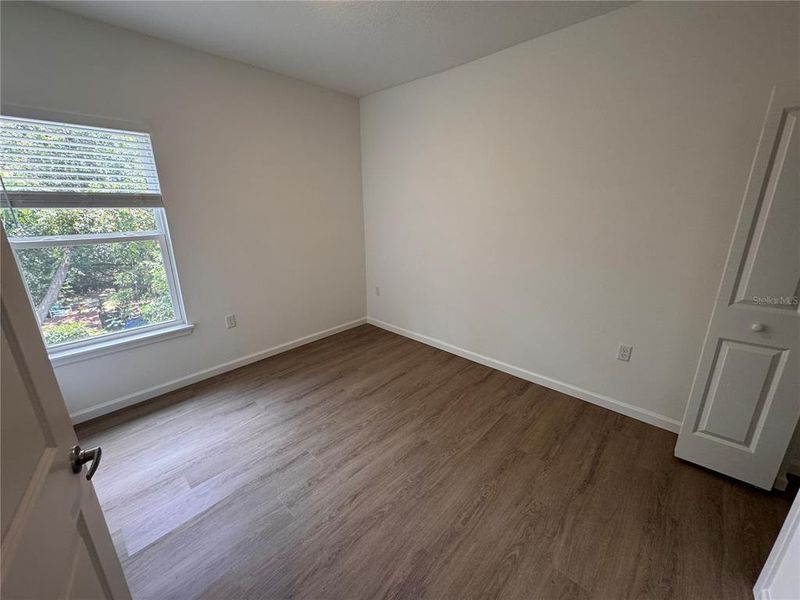 Spacious, unfurnished interior of a new home in , Orlando (Image 14).
