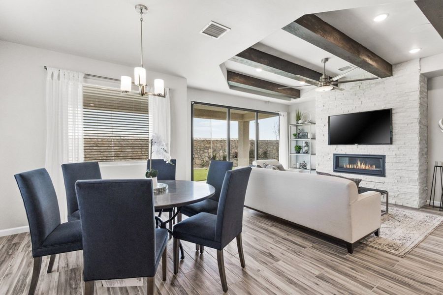 Representative furnished interior of a home built from the Valencia by Hakes Brothers in Hillside Park, El Paso (Image 12).