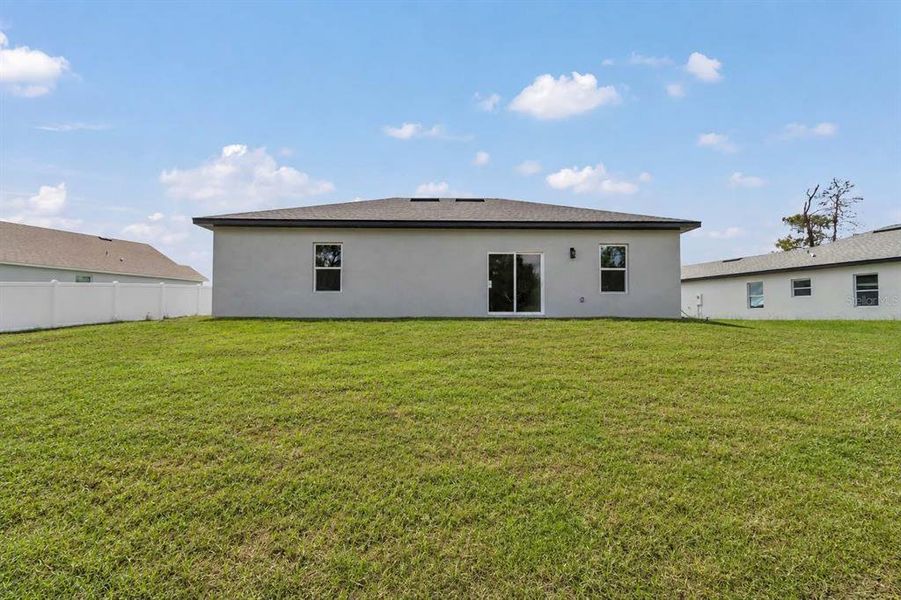 Exterior details and patio area of a home in , Ocala (Image 32).