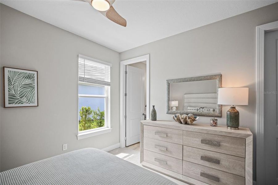 Furnished interior view inside a new home in , Wesley Chapel (Image 51).