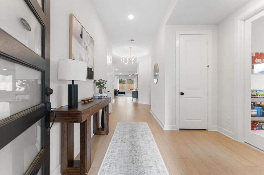 Furnished interior view inside a new home in , Tomball (Image 31).