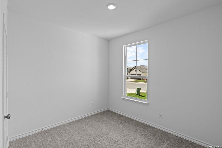 Spacious, unfurnished interior of a new home in Cinco Lakes, San Antonio (Image 15). Spacious, unfurnished interior of a new home in Cinco Lakes, San Antonio (Image 15).