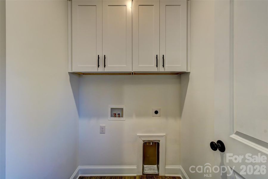 Spacious, unfurnished interior of a new home in , Cherryville (Image 20).