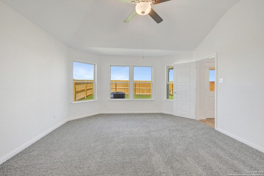 Spacious, unfurnished interior of a new home in Park Place, New Braunfels (Image 23). Spacious, unfurnished interior of a new home in Park Place, New Braunfels (Image 23).