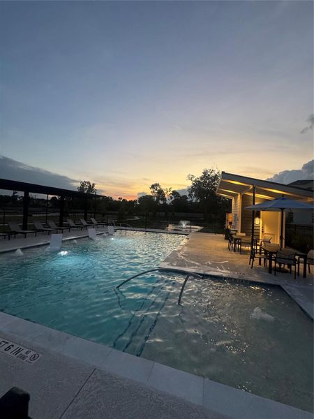 Community amenities in Spring Valley Creek, Houston (Image 17).